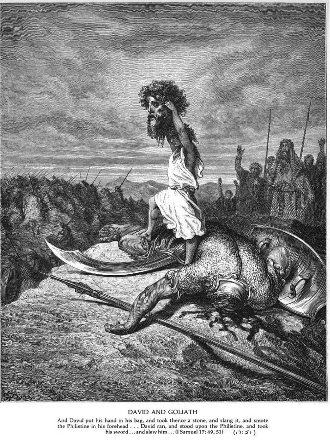 Der jugendliche David erhebt triumphierend das abgeschlagene Haupt des riesigen Goliath